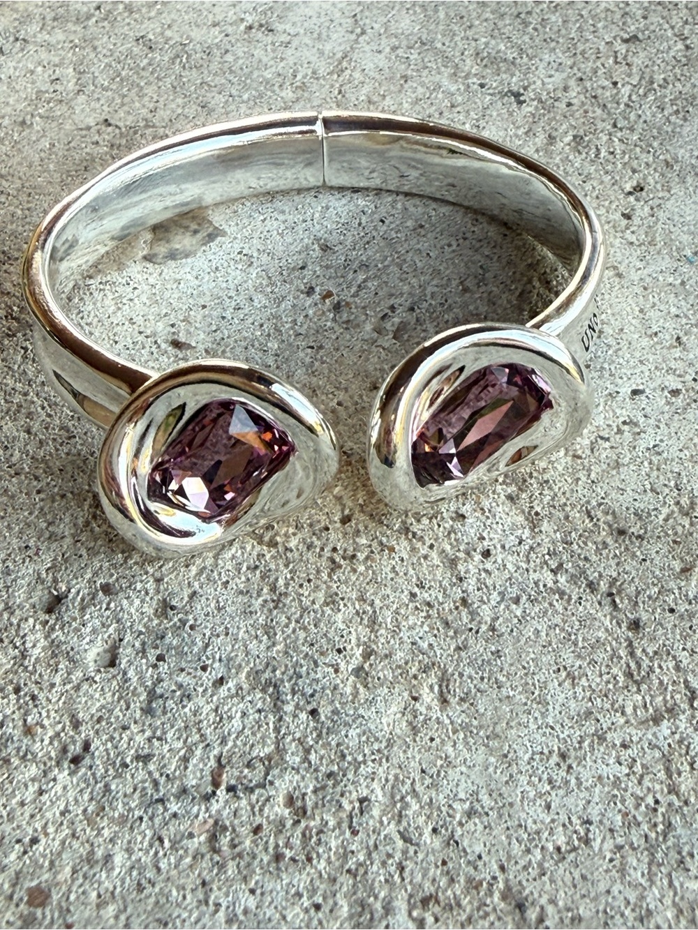 UNO de 50 Silver Open Cuff Bracelet with Pink Crystals